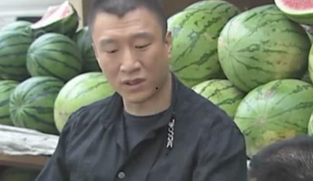 刘华强买瓜自己吃,诠释新时代青年担当