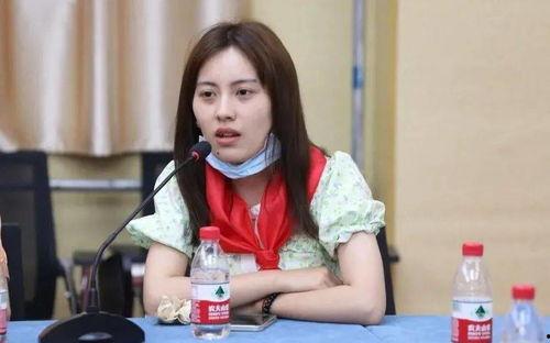 秀屿区实验中学吃瓜,揭秘校园“吃瓜”文化背后的故事